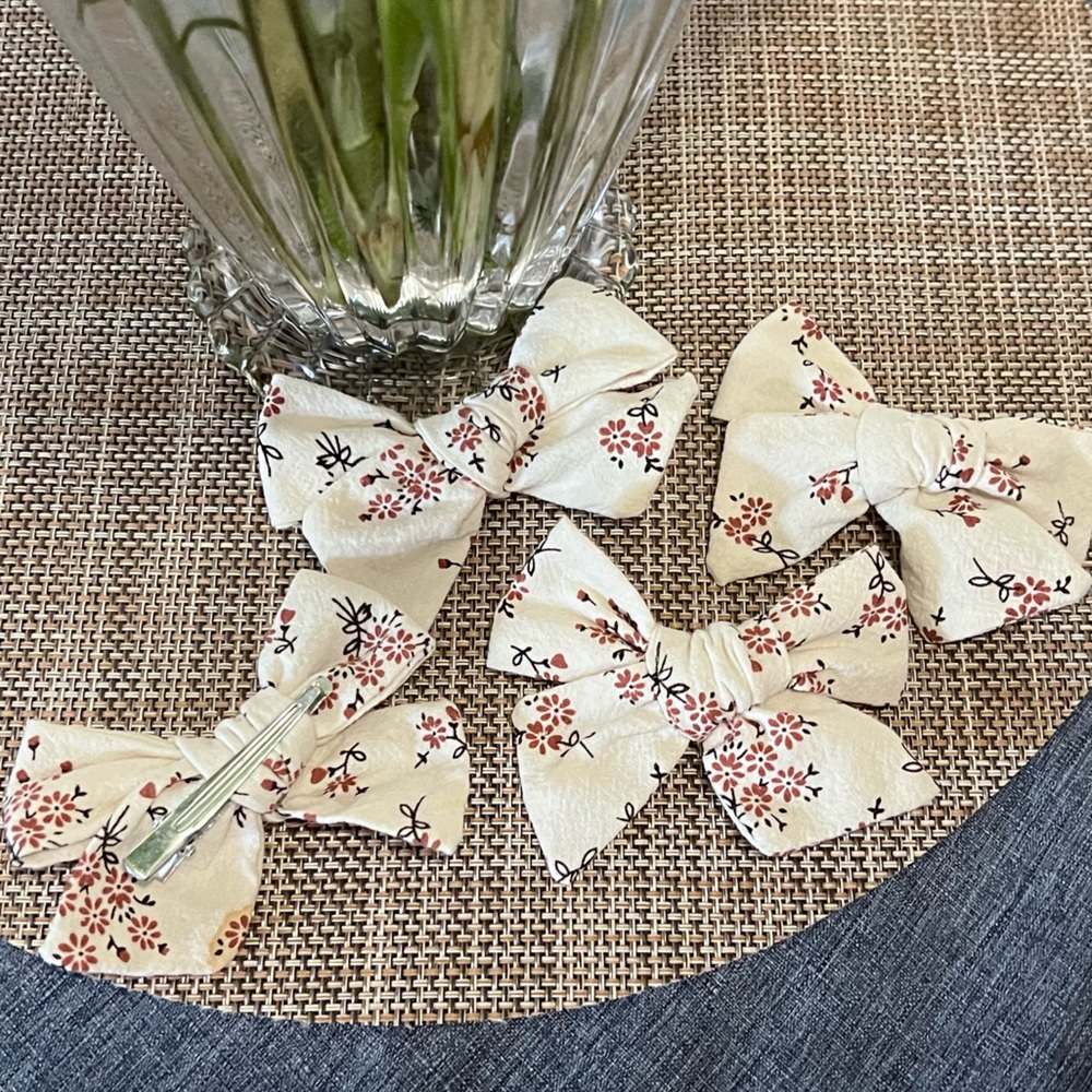 HAND CRAFTED Hair Bow Clips SET OF 2. 2 SETS AVAILABLE 3”W